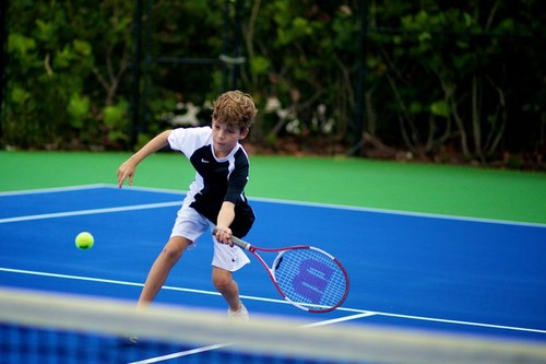 обучение детей теннису